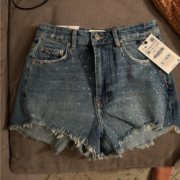 NWT Studded HW Zara Jean shorts size 36 - Picture 6 of 9